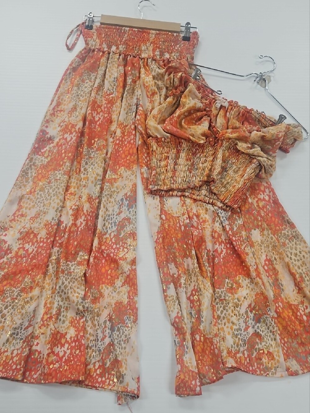Amazing, Unique Womans Pants & Crop Top Set - See Pics.